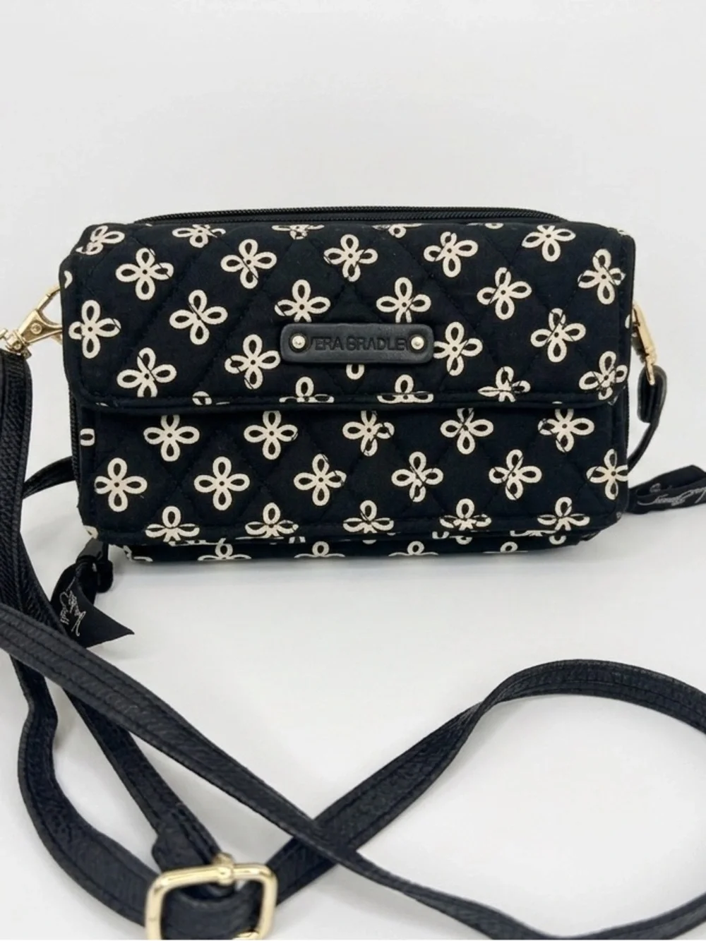 Vera Bradley Black White Quilted Cross body/Shoulder bag - Picture 3 of 5